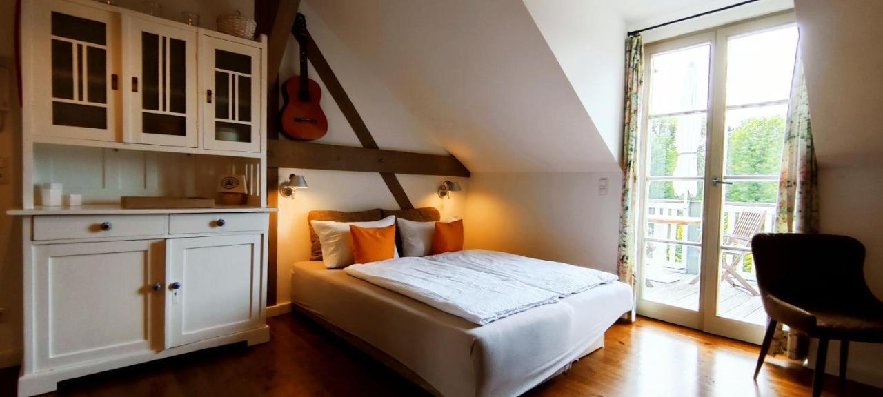Loggiahaus Am Schloss, 5 Ferienwohnungen, Teils Mit Schloss- Und Seeblick Rheinsberg Luaran gambar